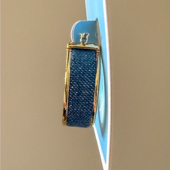 Draper James Chambray Denim Hoop Earring Medium Wash NWOT - Picture 3 of 6